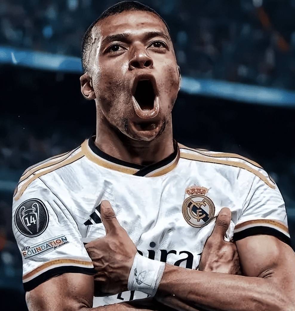 开云体育app下载-皇马球员因伤退赛，球迷为之感到失望