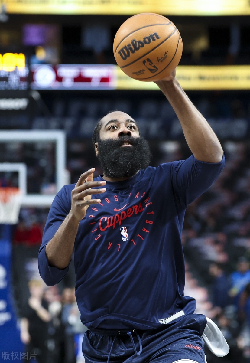 快船擒下篮网，科怀伦表现稳定。